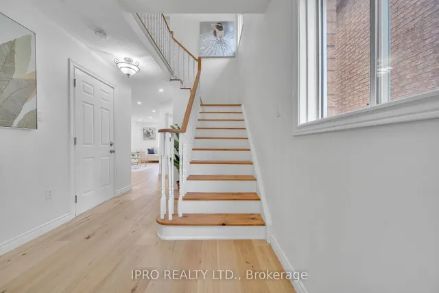 Additional image 8 of 18 Tessler Cres