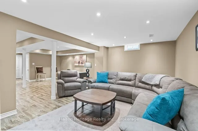 Additional image 40 of 72 Garinger Cres