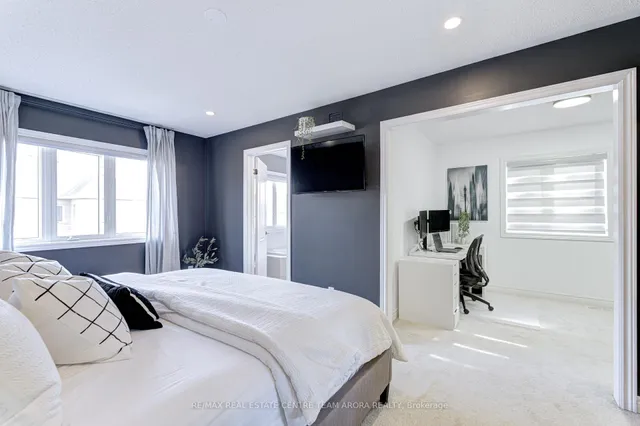 Additional image 16 of 37 Coastline Dr