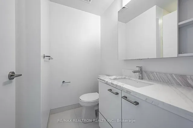 Additional image 7 of 2221 Yonge St Unit 4606