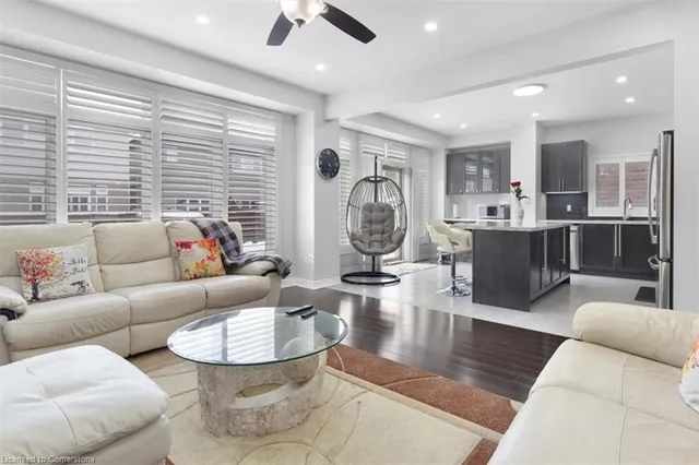 Additional image 9 of 16 Weathering Hts