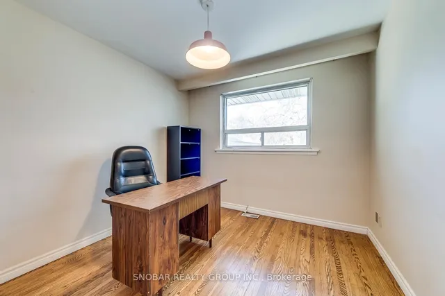 Additional image 12 of 42 Waterbury Dr