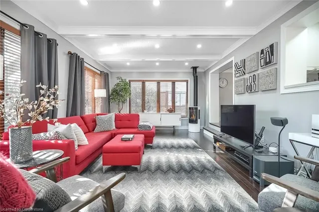 Additional image 14 of 41 Felker Cres