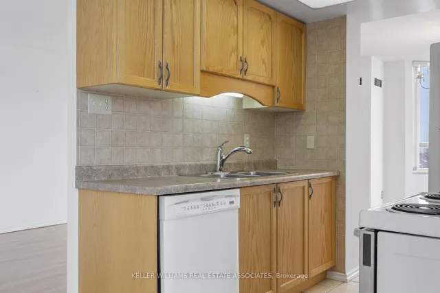 Additional image 18 of 100 County Court Blvd Unit 503