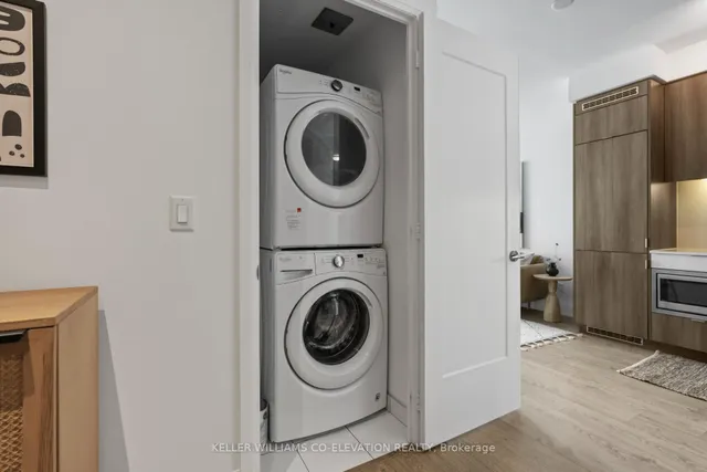 Additional image 25 of 101 Erskine Ave Unit 2303