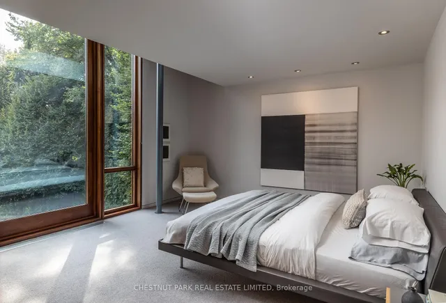 Additional image 18 of 87 Highland Cres