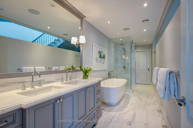 Additional image 16 of 260 Russell Hill Rd Unit 10