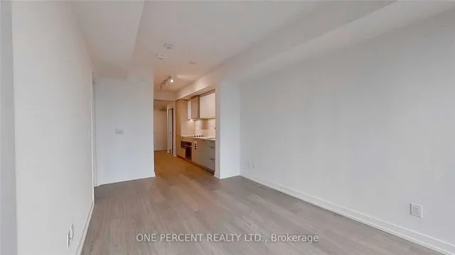 Additional image 15 of 19 Western Battery Rd Unit 2722