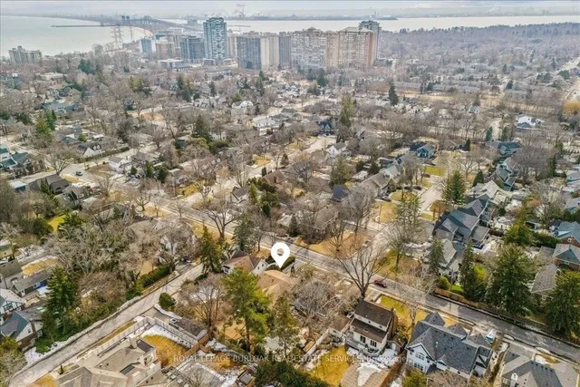 Additional image 35 of 607 Hurd Ave