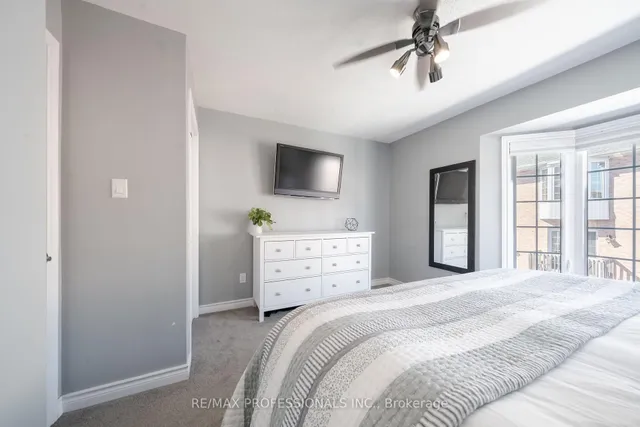 Additional image 11 of 3480 Upper Middle Rd Unit 27