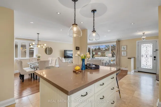 Additional image 15 of 154 Brighton Ave