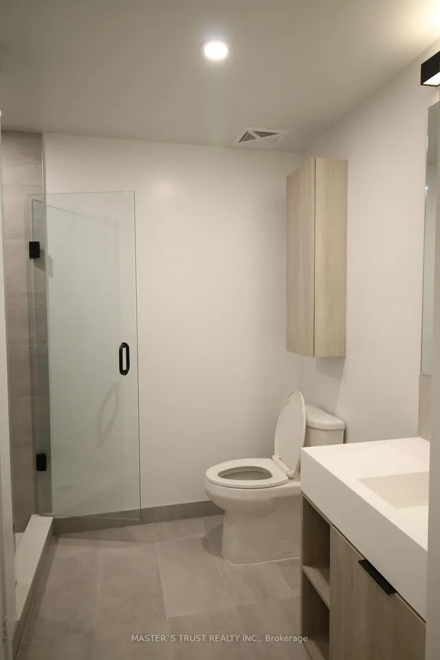 Additional image 3 of 108 Peter St Unit 1703