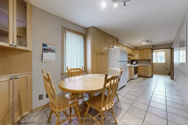 Additional image 14 of 44 Grandville Ave