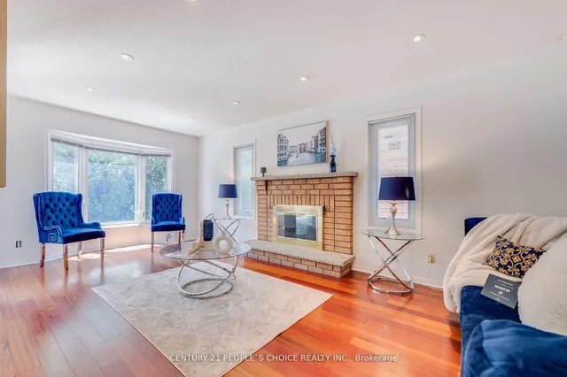 Additional image 17 of 86 Valonia Dr