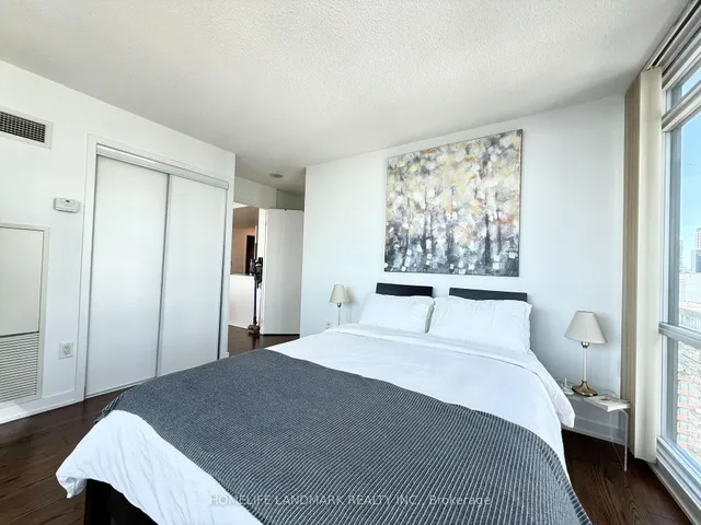 Additional image 15 of 15 Fort York Blvd Unit 2610