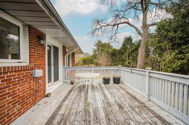 Additional image 44 of 12 Sorrel Crt