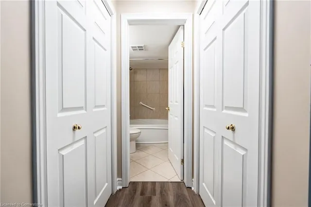 Additional image 24 of 990 Golf Links Rd Unit 106