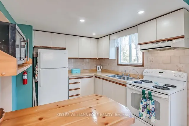 Additional image 16 of 42 Brock St Unit 10