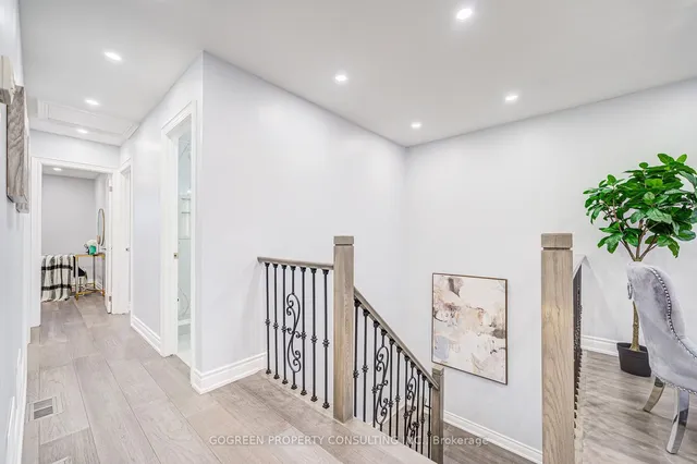 Additional image 28 of 36 Heatherside Dr