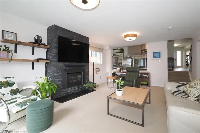 Additional image 22 of 15 Windermere Crt