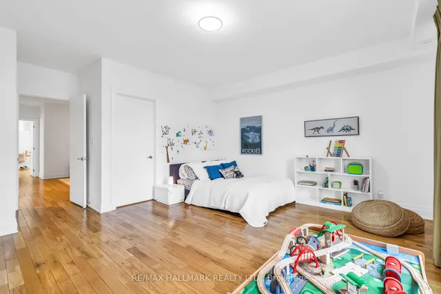 Additional image 37 of 20 Vince Ave