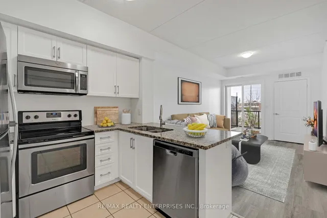 Additional image 16 of 640 Sauve St Unit 105