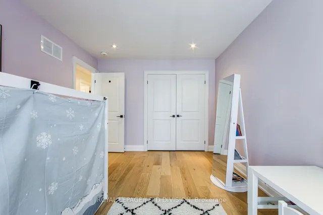 Additional image 31 of 76 Twenty Ninth St