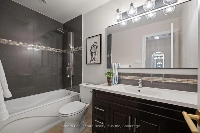 Additional image 35 of 10 Anvil Millway N/A