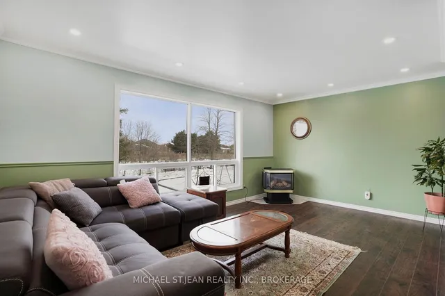 Additional image 3 of 66 Summercrest Dr Unit 3