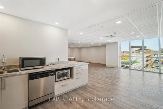 Additional image 32 of 9 George St Unit 706