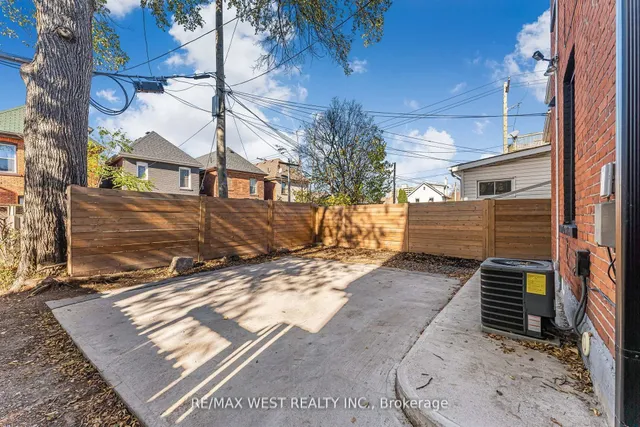 Additional image 31 of 57 Stirton St