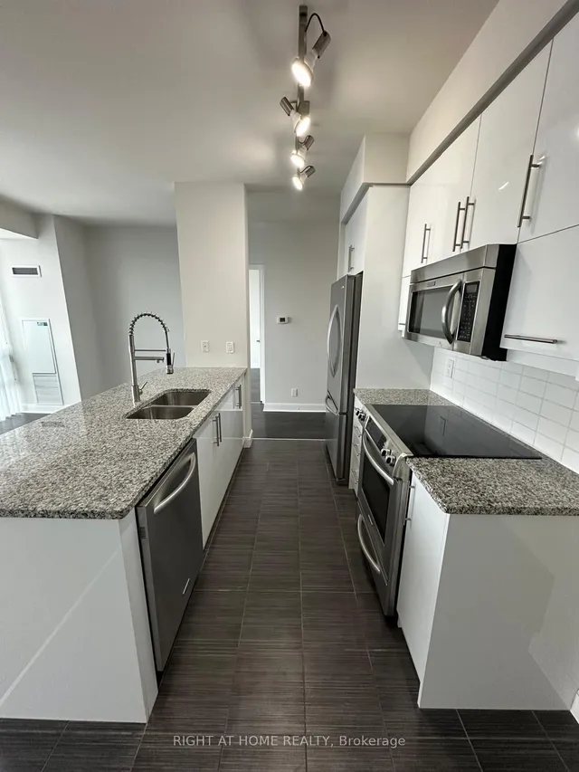 Additional image 4 of 825 Church St Unit 2903