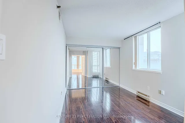 Additional image 18 of 38 Elm St Unit 2710