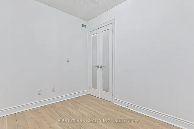 Additional image 26 of 15 Greenview Ave Unit 809