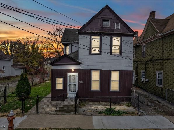 3621 Sackett Ave, Cleveland, OH 44109