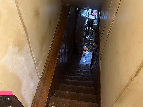 332 N Redfield St, Philadelphia, PA 19139