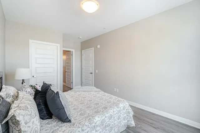 Additional image 17 of 95 Dundas St Unit 203