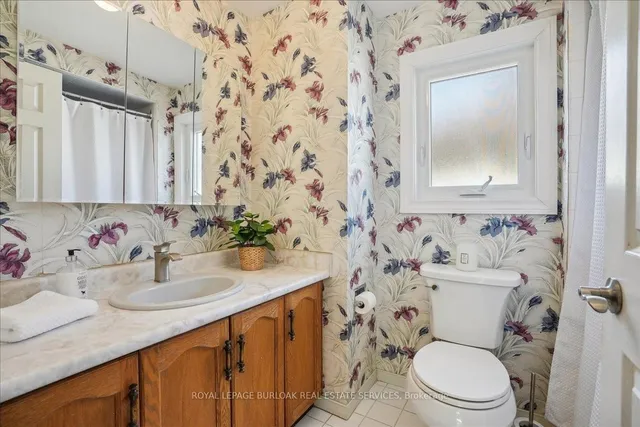 Additional image 22 of 789 Hawkins Cres