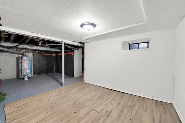 Additional image 21 of 103 Emerald St