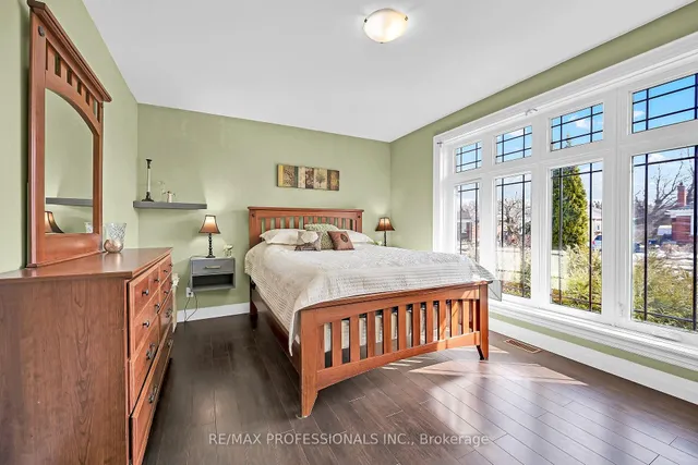 Additional image 28 of 66 Clonmore Dr