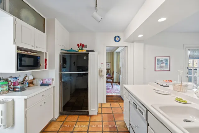 Additional image 8 of 56 Rochester Ave