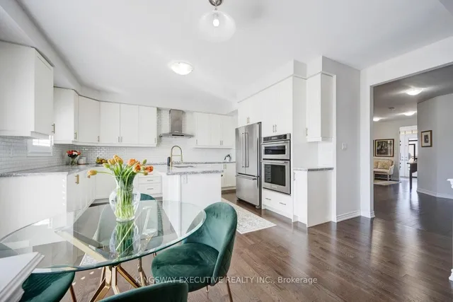 Additional image 18 of 12 ACTION Dr