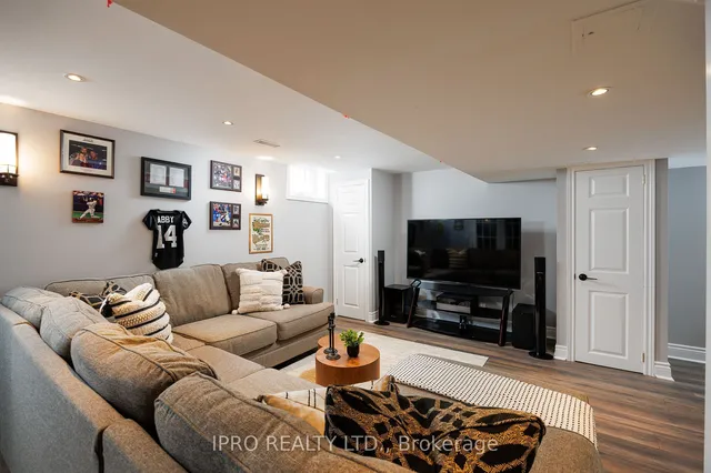 Additional image 37 of 1017 Freeman Tr