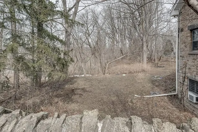 Additional image 27 of 50 Sanders Blvd