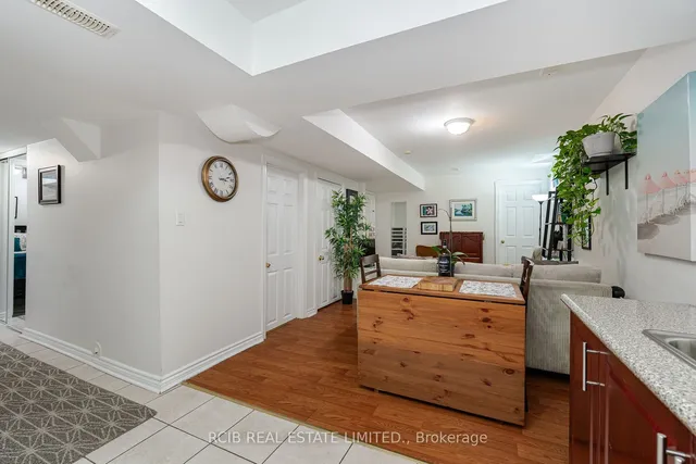 Additional image 40 of 36 Orangegrove Dr