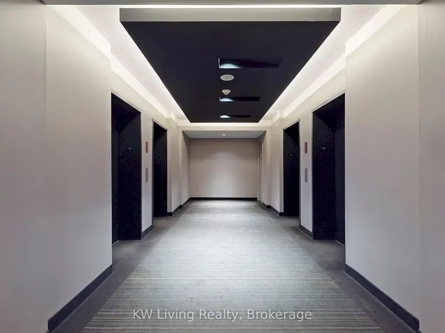 Additional image 16 of 770 Bay St Unit 1403