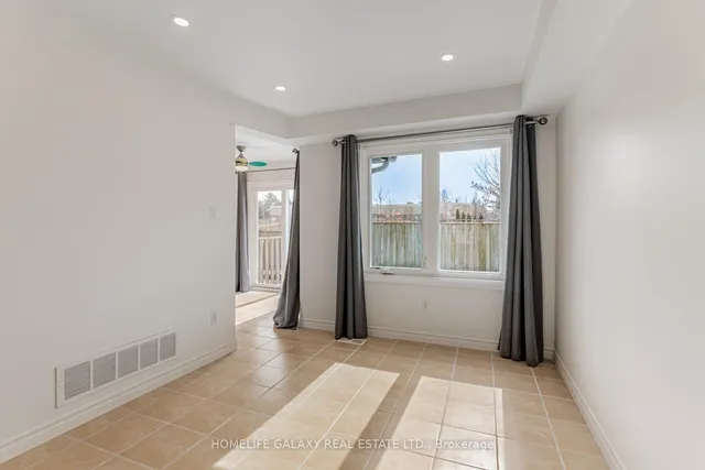 Additional image 7 of 38 Scarfair Path Way Unit 19