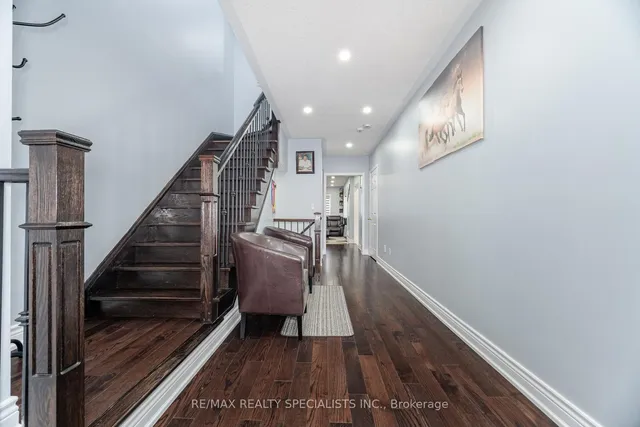 Additional image 6 of 4 Osgoode Dr