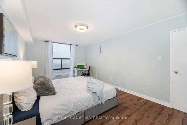 Additional image 16 of 17 Knightsbridge Rd Unit 1605