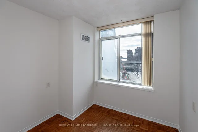 Additional image 19 of 39 Parliament St Unit 703
